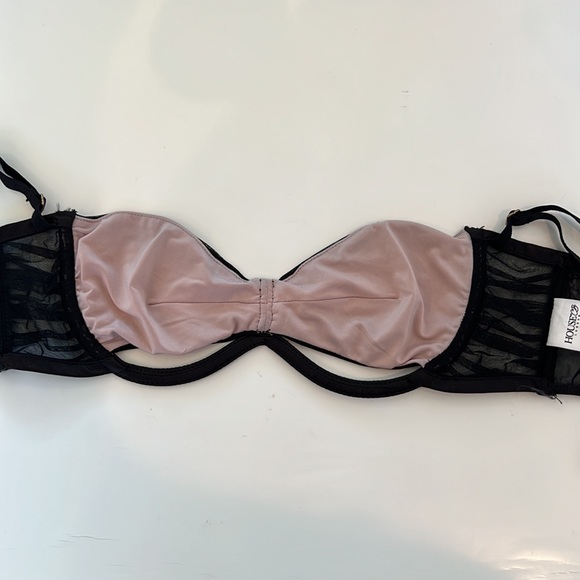 BLACK GATHERED MESH BRA - House of CB (Small) - Picture 6 of 6